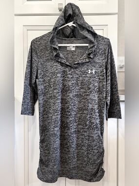 NEW! 🖤 Under Armour Hoodie!
